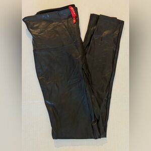 SPANX Hip Zip Leggings Faux Leather Moto Seamed Contour Waistband